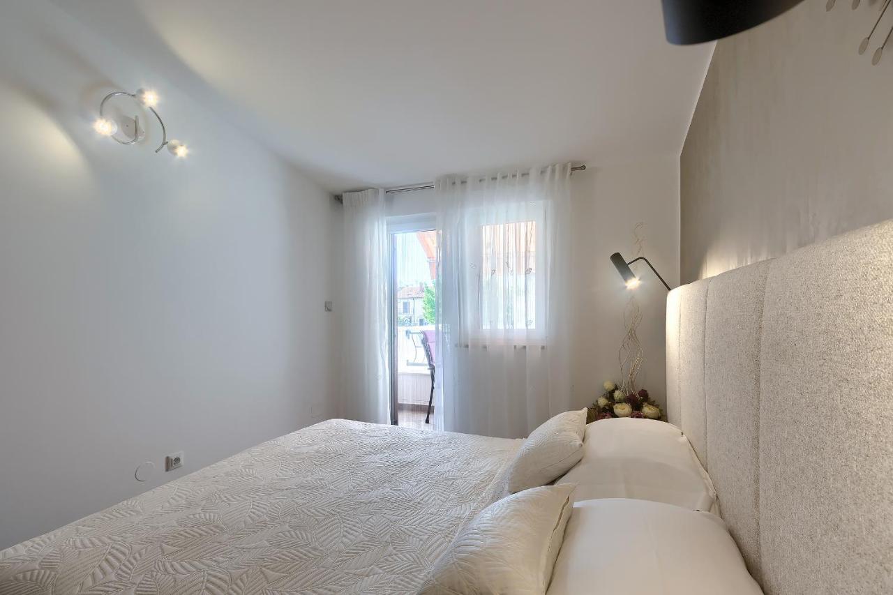 Apartment Palm View II Rovinj Kültér fotó